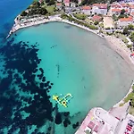 Family Friendly With A Swimming Pool - 14203 Split