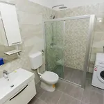 Apartment Family Friendly With A Swimming Pool - 14203 Split