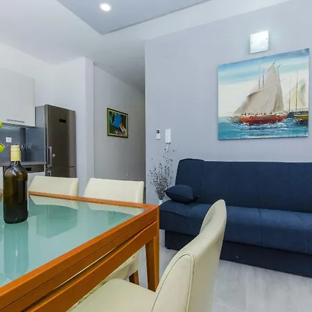 Family Friendly With A Swimming Pool - 14203 Lejlighed *